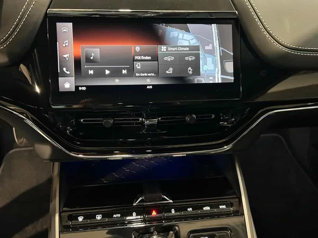 Aston Martin DBX 707 07/2025-photo-6
