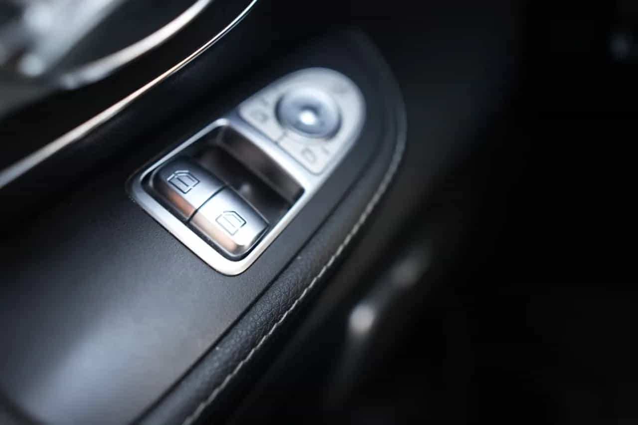 Mercedes-Benz V-Class 300 06/2019-photo-26