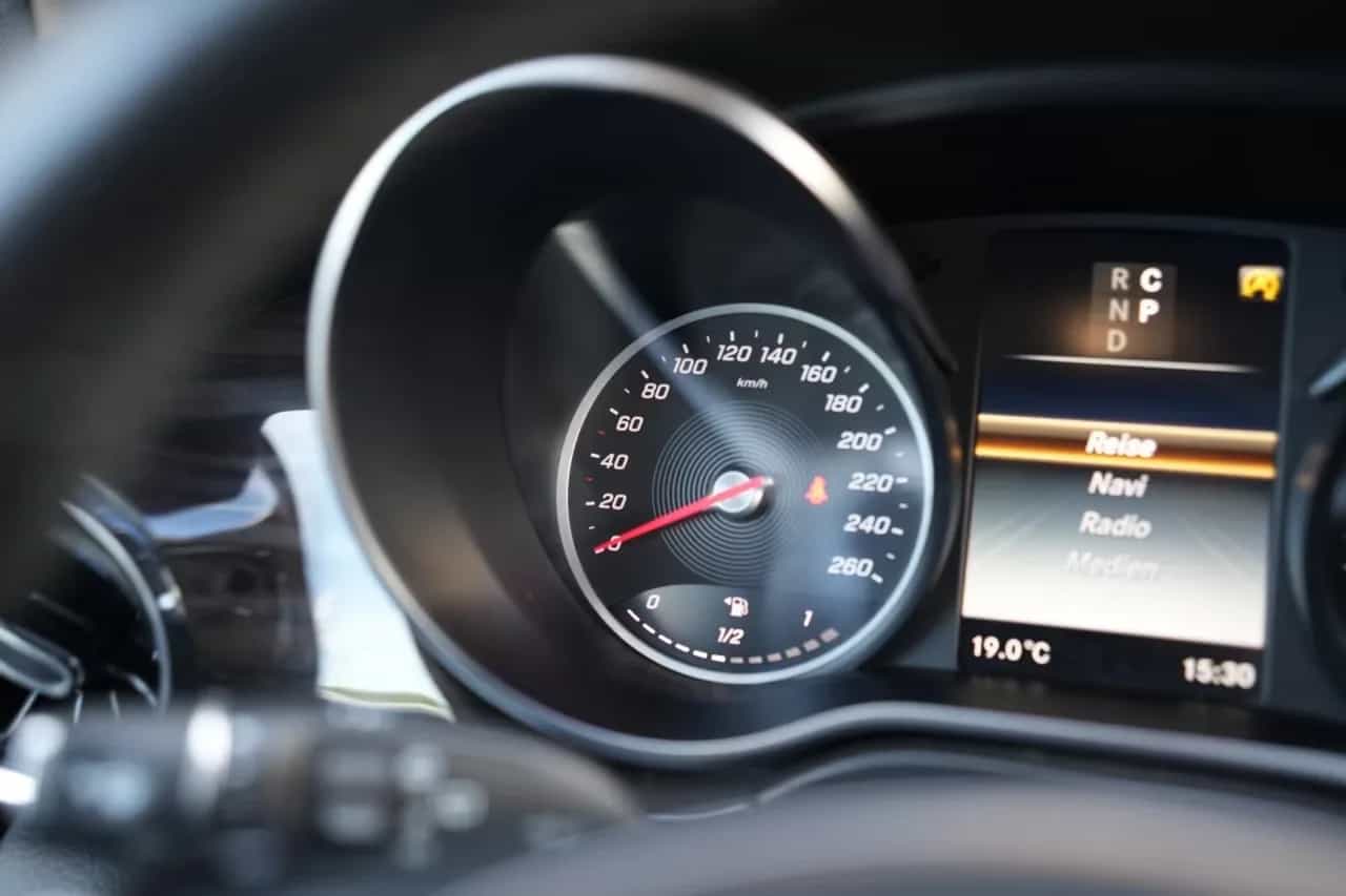 Mercedes-Benz V-Class 300 06/2019-photo-33