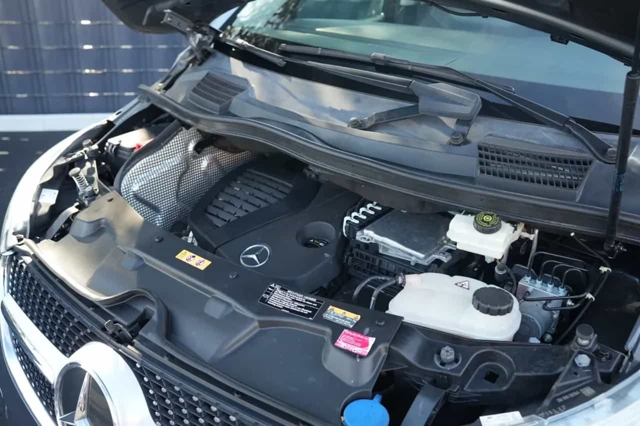 Mercedes-Benz V-Class 300 06/2019-photo-47