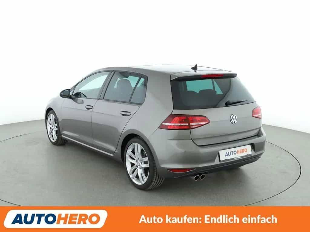 Volkswagen Golf VII 1.4 TSI Highline BMT Aut.*NAVI*SHZ* 01/2016-photo-2