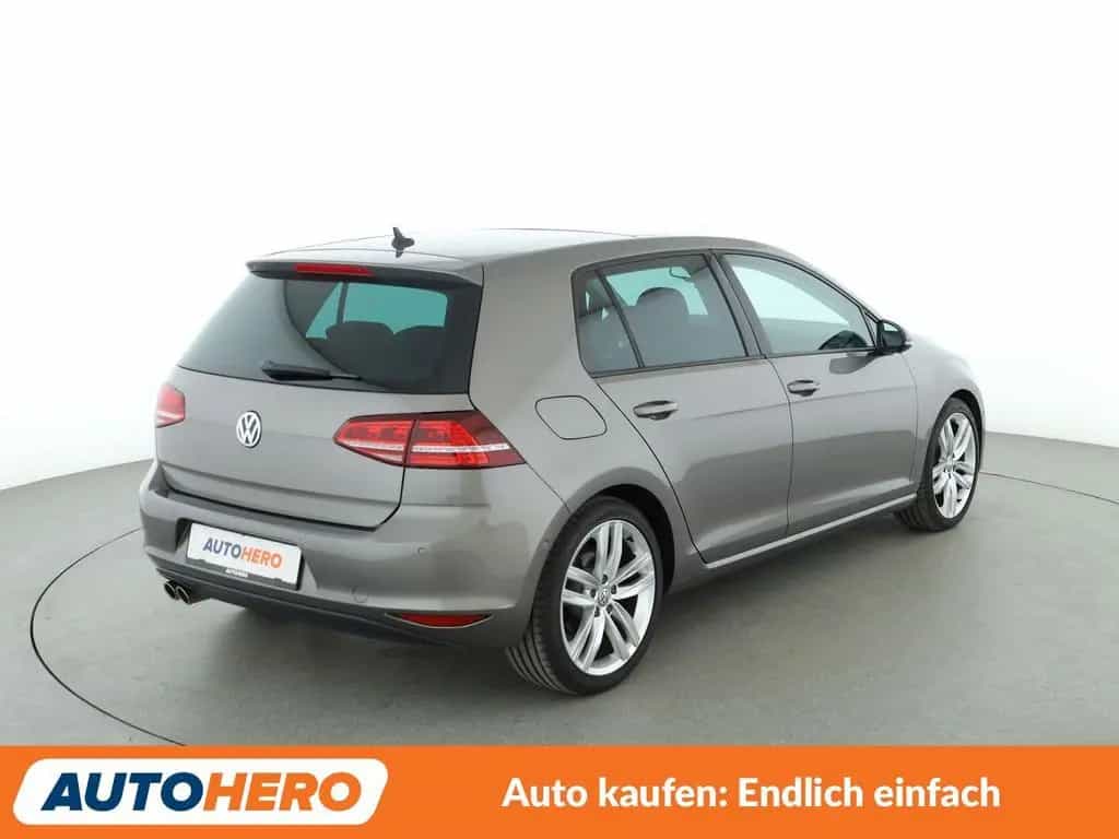 Volkswagen Golf VII 1.4 TSI Highline BMT Aut.*NAVI*SHZ* 01/2016-photo-3