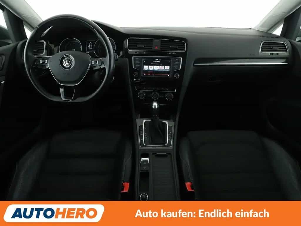 Volkswagen Golf VII 1.4 TSI Highline BMT Aut.*NAVI*SHZ* 01/2016-photo-7