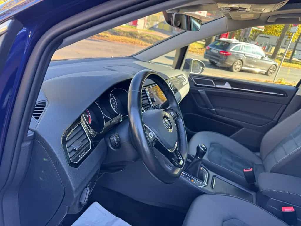 Volkswagen Golf Sportsvan VII Highline 03/2019-photo-8
