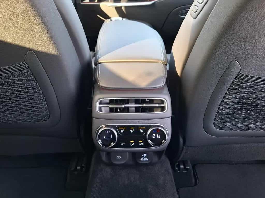 Genesis GV70 2.2D AWD Sport Line 11/2024-photo-16