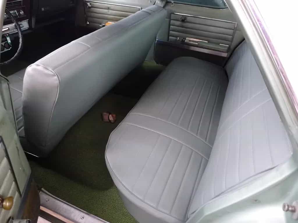 Oldsmobile Delta 88 4-door Sedan 02/1967-photo-10