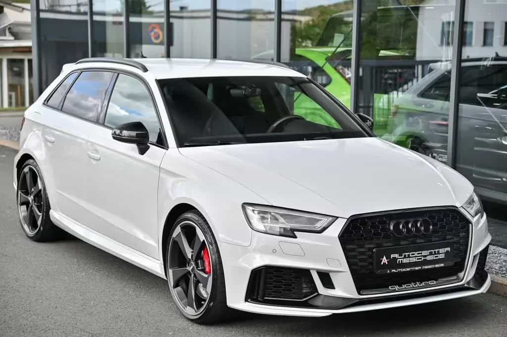 Audi RS3 Sportback 2.5 TFSI RS-Sitze* Virtual* 280kmh 06/2019-photo-3