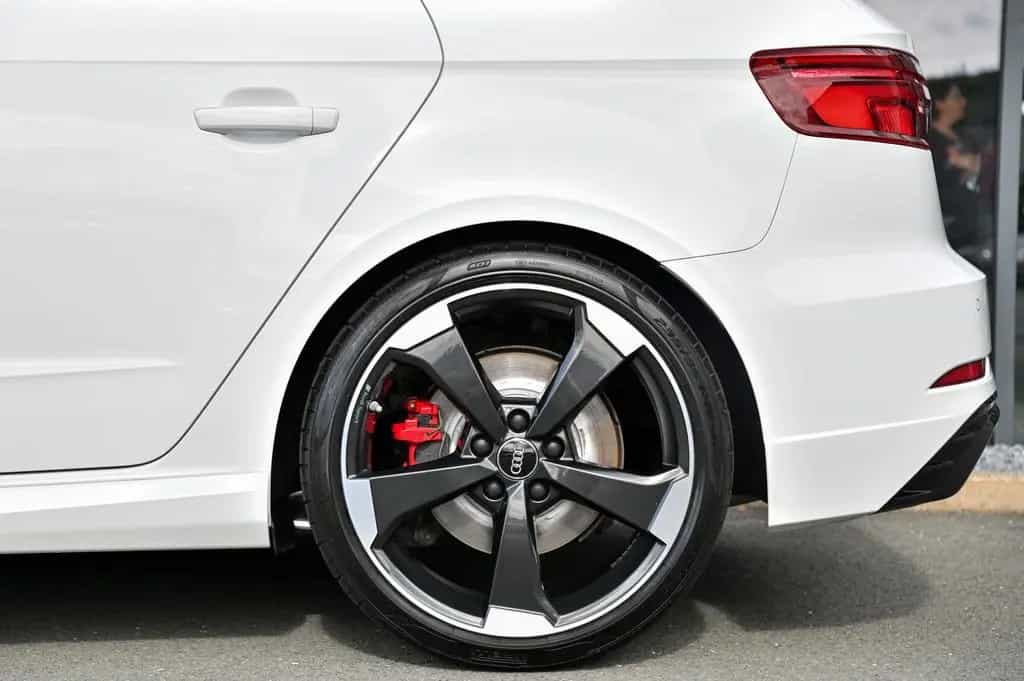 Audi RS3 Sportback 2.5 TFSI RS-Sitze* Virtual* 280kmh 06/2019-photo-37