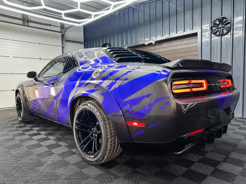 Dodge Challenger 5.7 HEMI R/T WIDEBODY SHA Camera 12/2022-photo-12