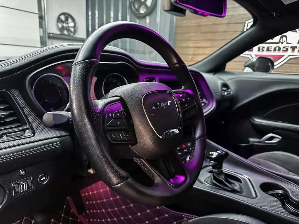 Dodge Challenger 5.7 HEMI R/T WIDEBODY SHA Camera 12/2022-photo-22