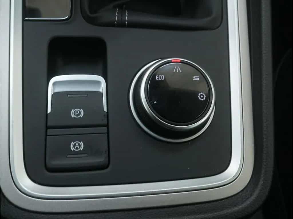 Seat Ateca 1.5 TSI DSG Xperience AHK/NAV/VIRTUAL/ACC 01/2025-photo-15