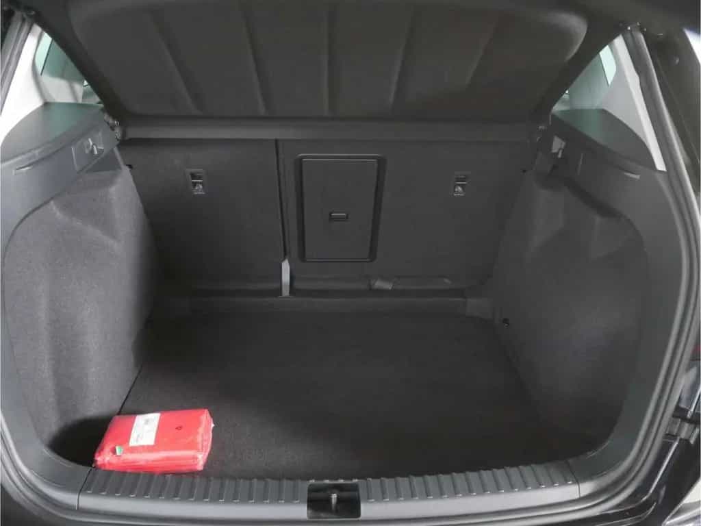 Seat Ateca 1.5 TSI DSG Xperience AHK/NAV/VIRTUAL/ACC 01/2025-photo-25