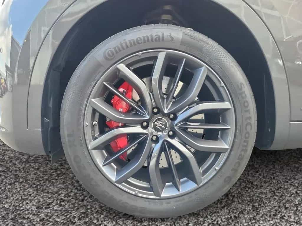 Maserati Levante Modena S 06/2022-photo-13