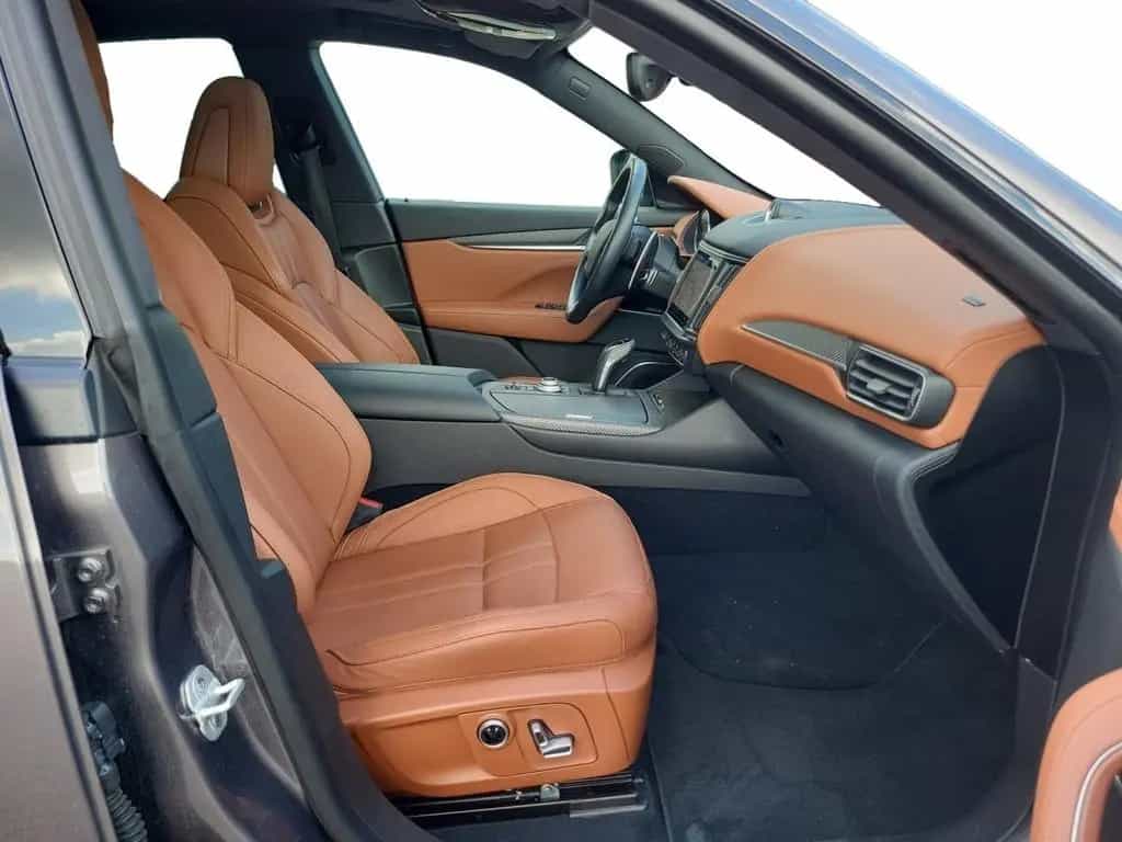 Maserati Levante Modena S 06/2022-photo-8
