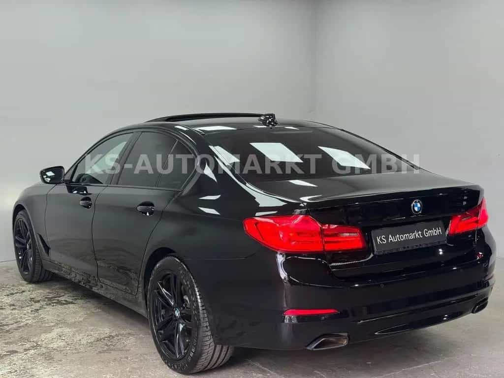 BMW 5 Series 540 i Lim. xDrive Sport Line*Schiebedach*LED* 10/2019-photo-7
