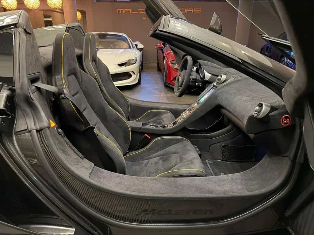 McLaren 650S Spider NUR 8650 KM/SERVICE NEU/GARANTIE 10/2015-photo-11