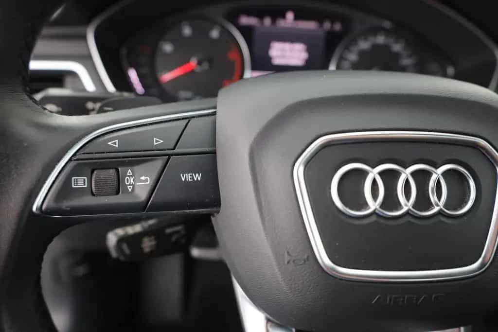 Audi A4 40 TDI S-Tronic OptikSchwarz AHK ACC Leder 02/2021-photo-15