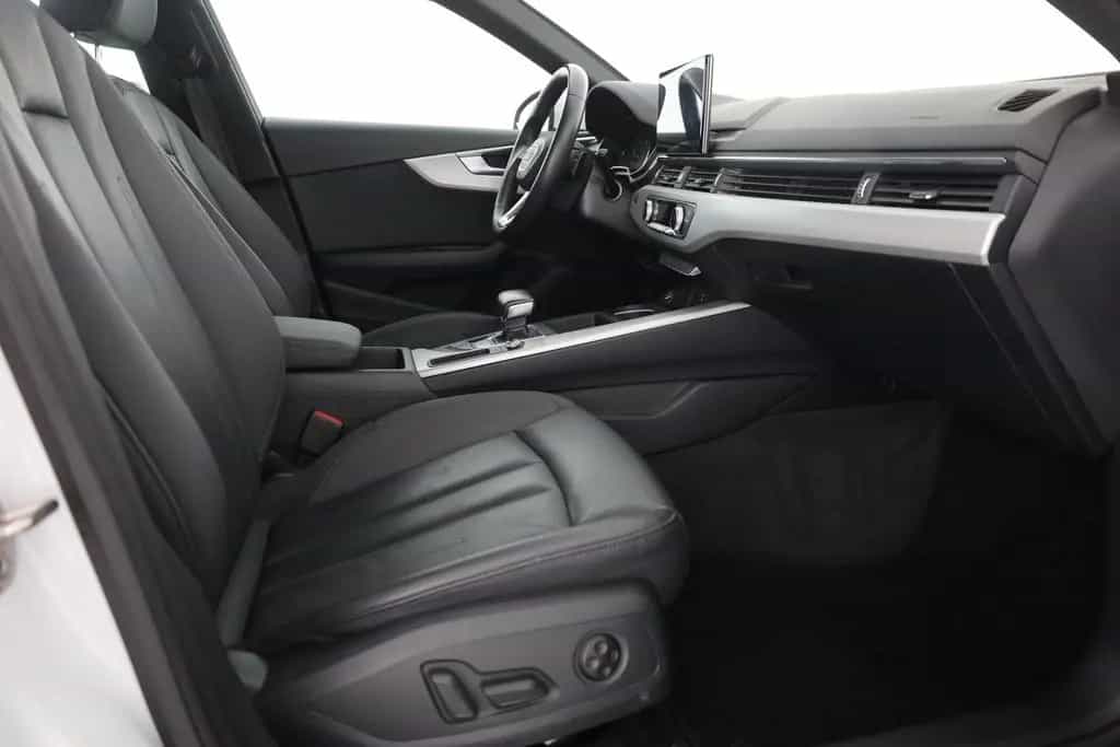 Audi A4 40 TDI S-Tronic OptikSchwarz AHK ACC Leder 02/2021-photo-24