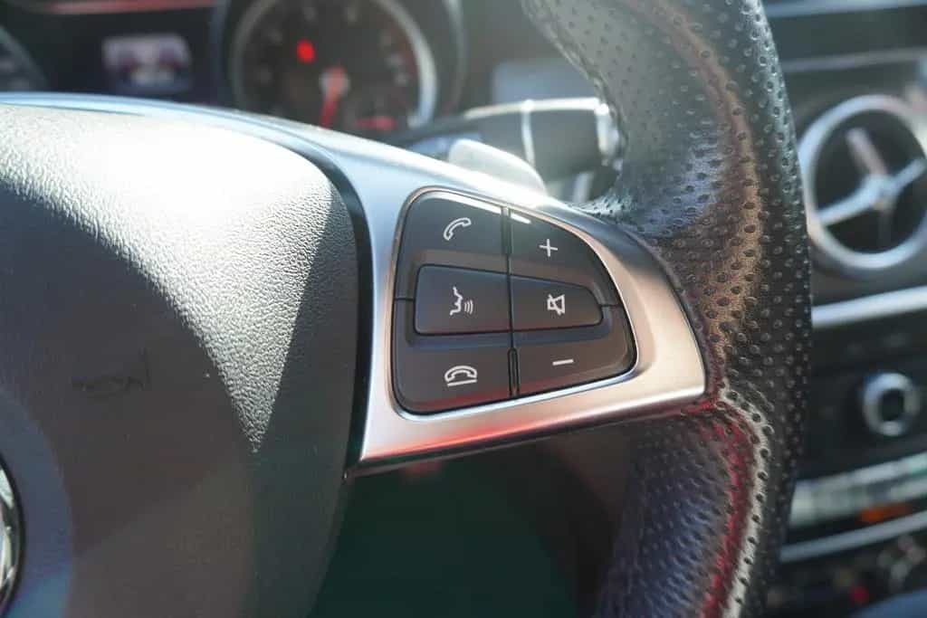 Mercedes-Benz CLA-Class 250 Shooting Brake AMG Line 7G-DCT LED Navi 07/2018-photo-17