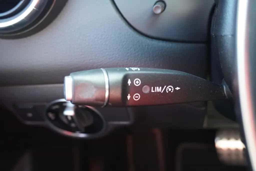 Mercedes-Benz CLA-Class 250 Shooting Brake AMG Line 7G-DCT LED Navi 07/2018-photo-19