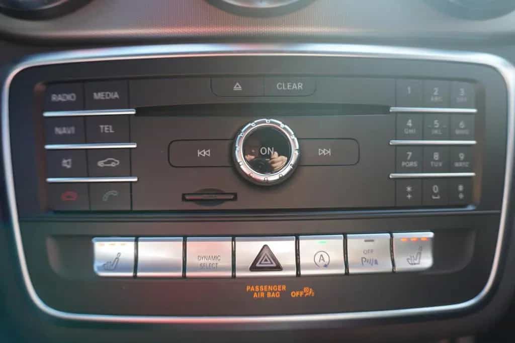 Mercedes-Benz CLA-Class 250 Shooting Brake AMG Line 7G-DCT LED Navi 07/2018-photo-25