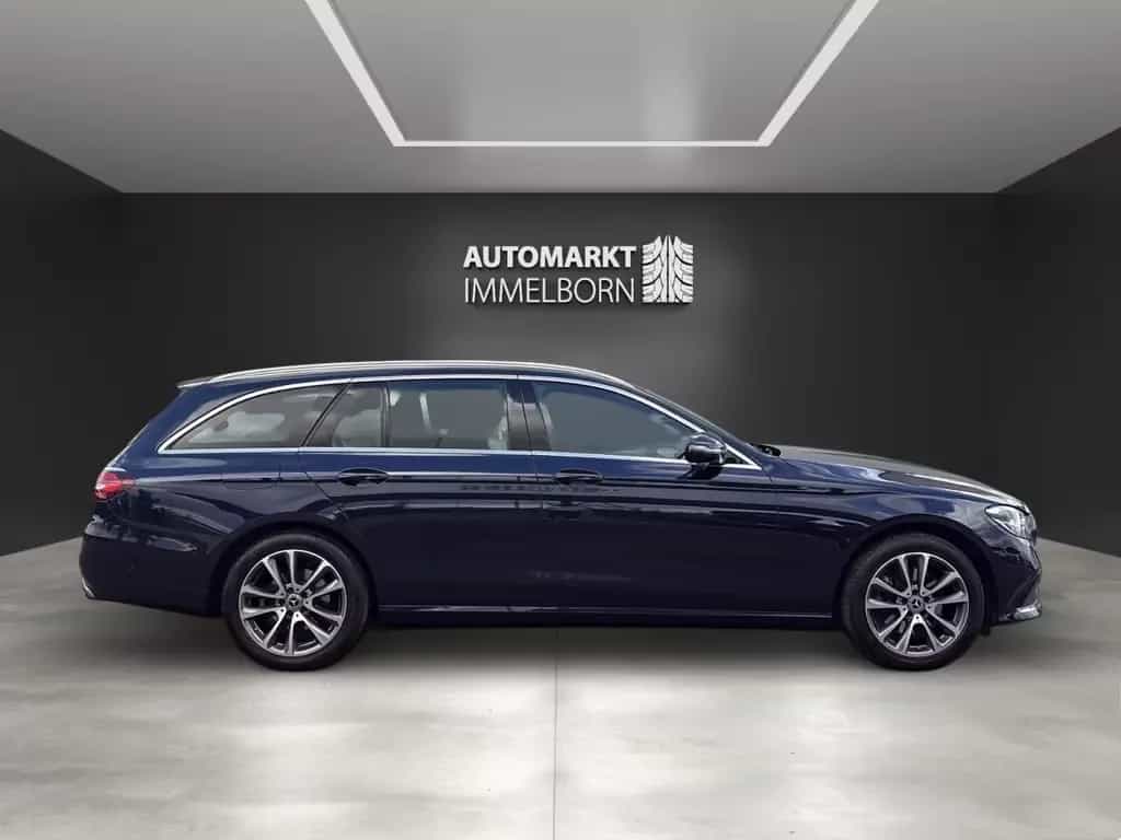 Mercedes-Benz E-Class VollLeder*7Sitzer*LED*Navi*DAB*MBUX*1Hand 05/2022-photo-10