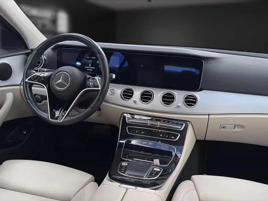 Mercedes-Benz E-Class VollLeder*7Sitzer*LED*Navi*DAB*MBUX*1Hand 05/2022-photo-16