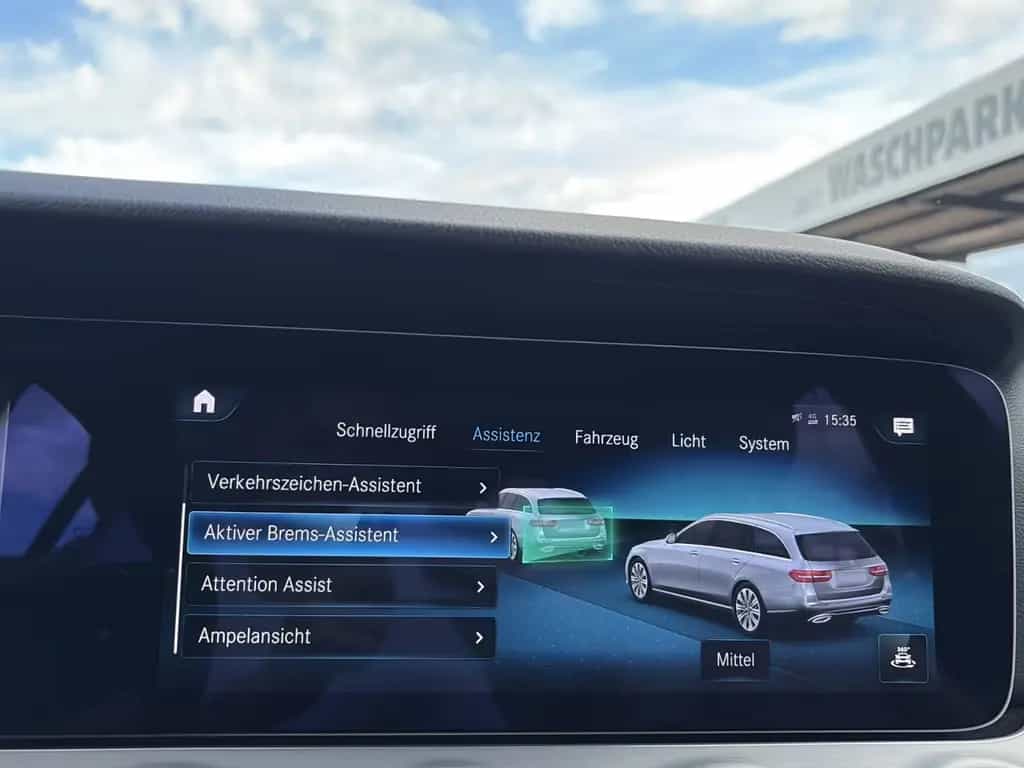 Mercedes-Benz E-Class VollLeder*7Sitzer*LED*Navi*DAB*MBUX*1Hand 05/2022-photo-19