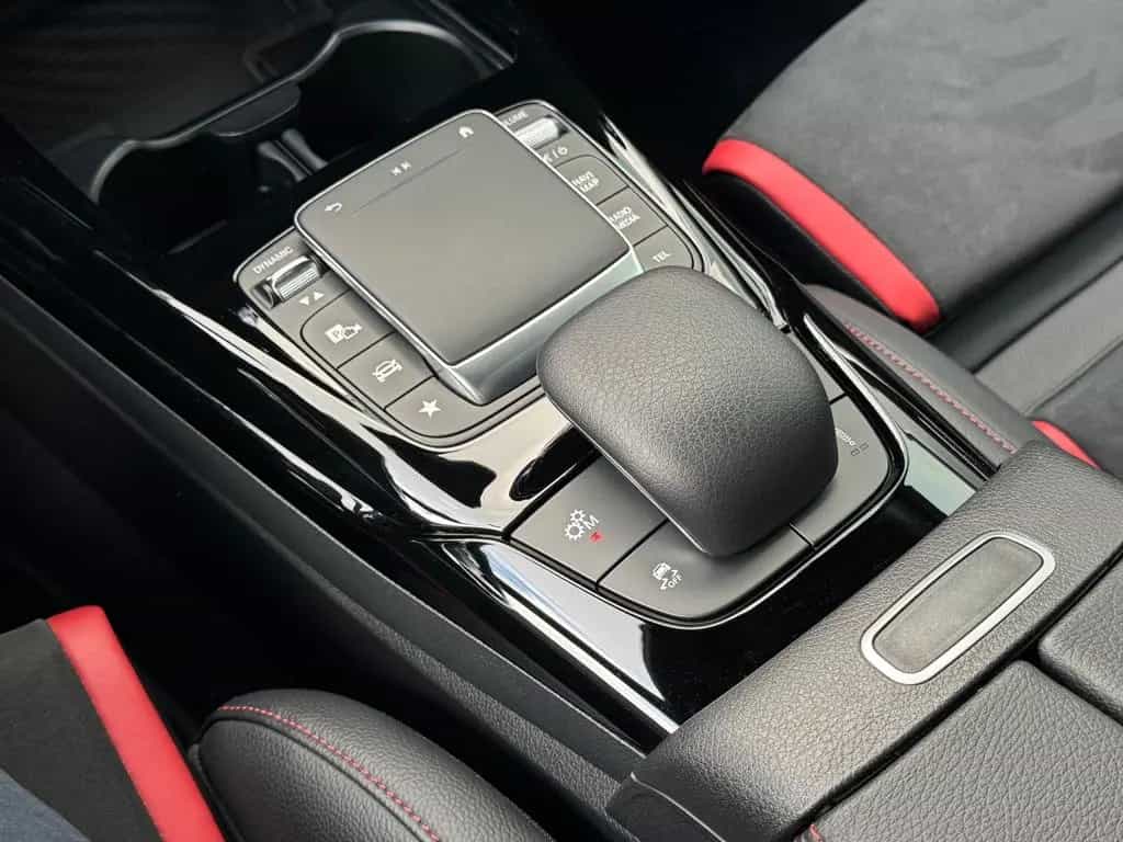Mercedes-Benz CLA 35 AMG Shooting Brake 4M Performance*1.HAND* 08/2020-photo-29