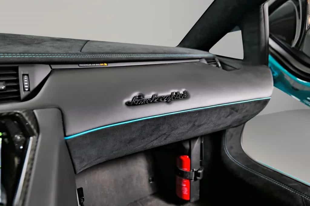 Lamborghini Aventador LP 750-4 SV Superveloce 10/2015-photo-19