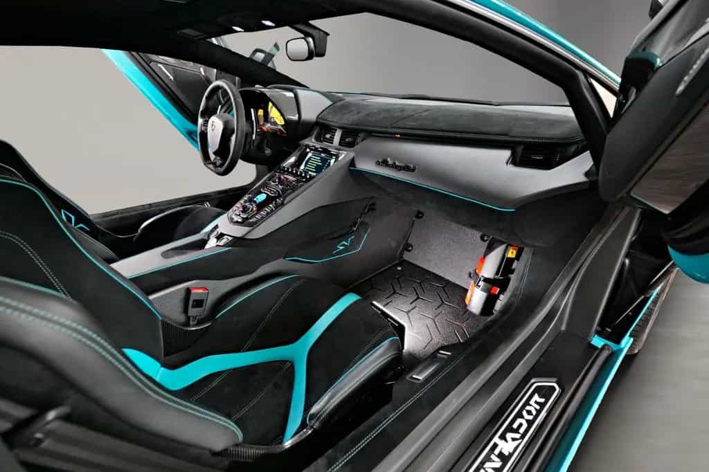 Lamborghini Aventador LP 750-4 SV Superveloce 10/2015-photo-20