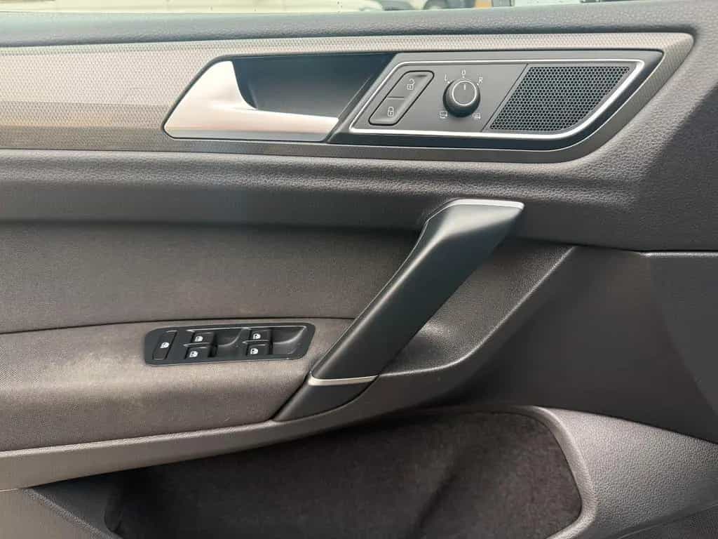 Volkswagen Golf VII Sportsvan 1.5 TSI IQ.DRIVE Navi 2.Hand 10/2019-photo-20