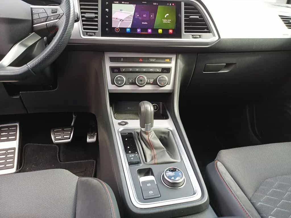 Seat Ateca FR 4Drive*STANDHEIZUNG*AHK*NAVI* 01/2022-photo-11