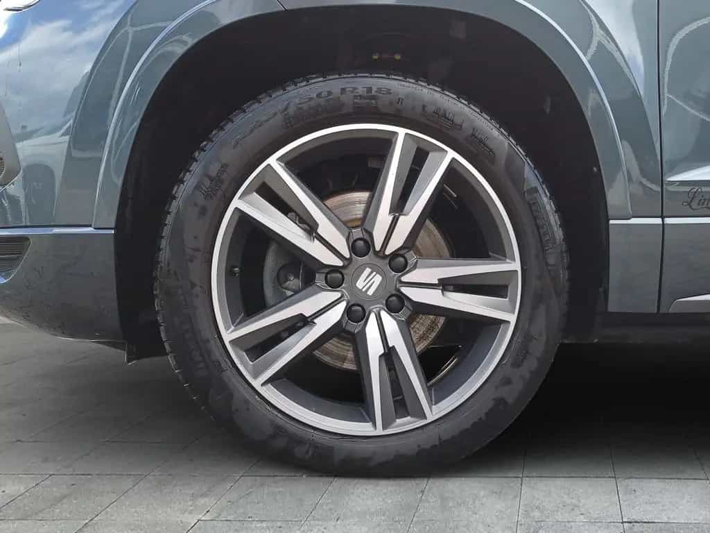 Seat Ateca FR 4Drive*STANDHEIZUNG*AHK*NAVI* 01/2022-photo-6