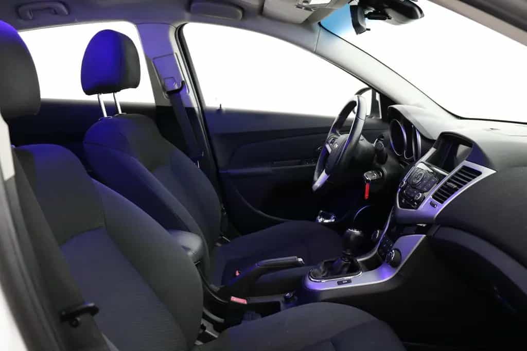 Chevrolet Cruze Hatchback*HU/AU+Service neu* 02/2012-photo-11