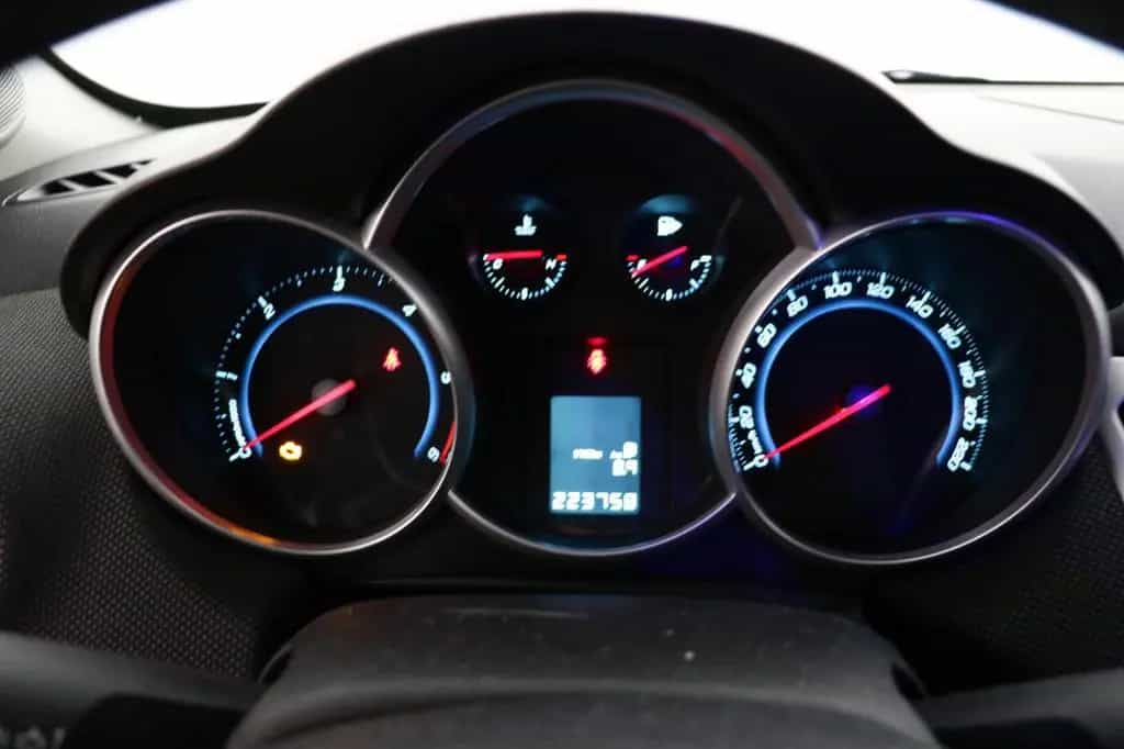 Chevrolet Cruze Hatchback*HU/AU+Service neu* 02/2012-photo-13