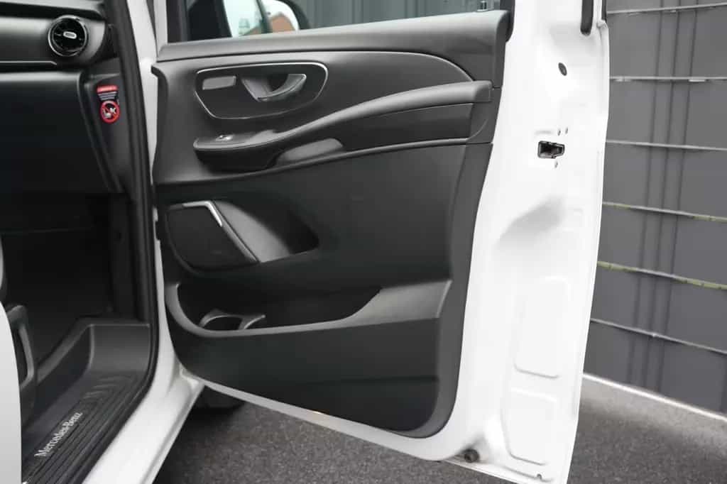 Mercedes-Benz V-Class 250 d AVANTGARDE *1.HD*AMG*APPLE-CAR*360°*ACC* 05/2021-photo-13