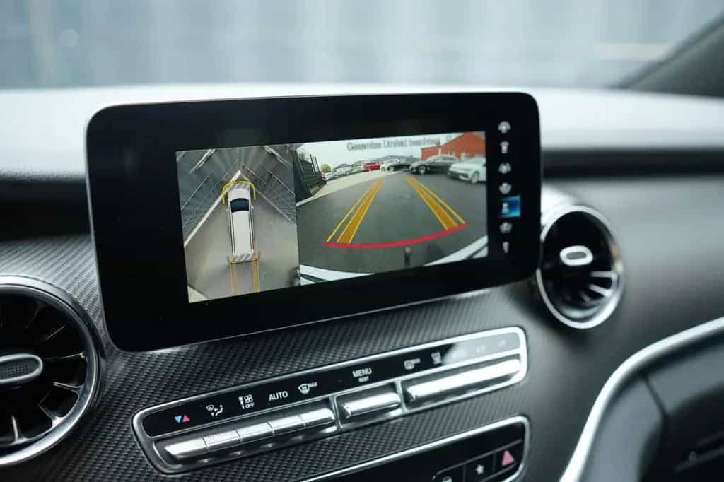 Mercedes-Benz V-Class 250 d AVANTGARDE *1.HD*AMG*APPLE-CAR*360°*ACC* 05/2021-photo-40