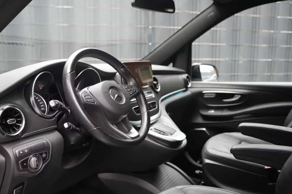 Mercedes-Benz V-Class 250 d AVANTGARDE *1.HD*AMG*APPLE-CAR*360°*ACC* 05/2021-photo-7