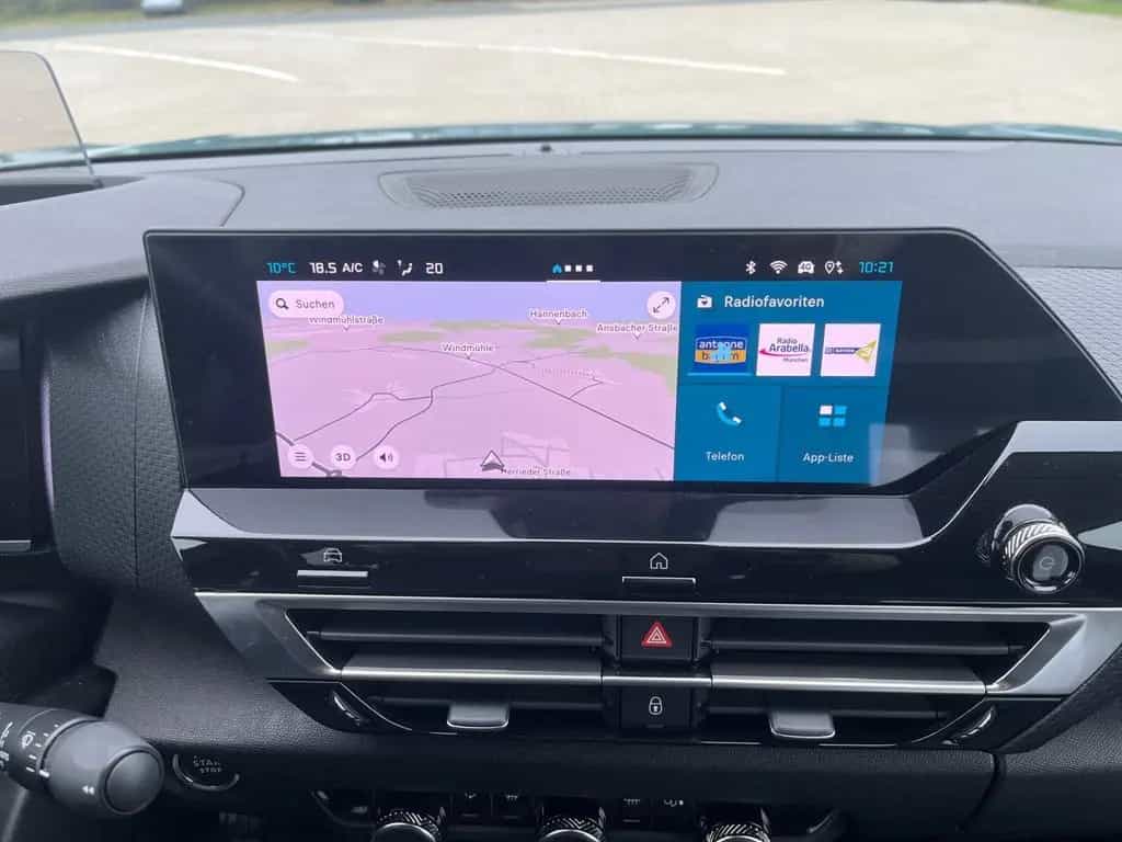 Citroën C4 Shine Stop&Start NAVIGATION+HEAD-UP DISPLAY 09/2023-photo-11