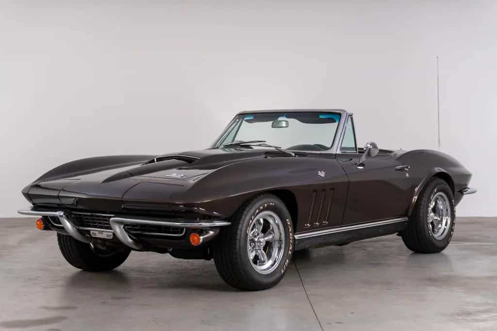 Corvette C2 Sting Ray Cabriolet/ Restauriert u. Optimiert 07/1966-photo-1