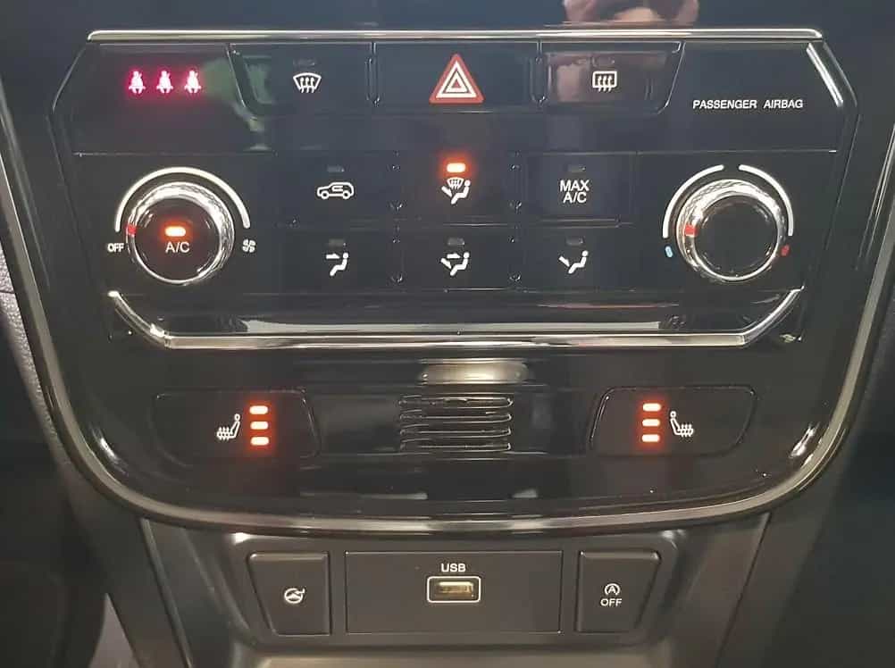 Ssangyong Tivoli 1.5 T-GDi Quartz 2WD 03/2021-photo-10