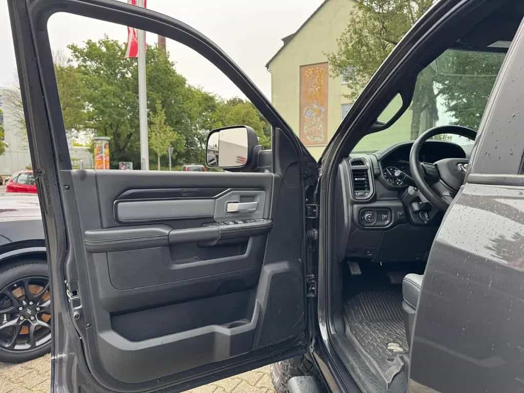 Dodge RAM 2500 Power Wagon 6.4 V8 4x4 12" Navi + AHK + 10/2023-photo-12