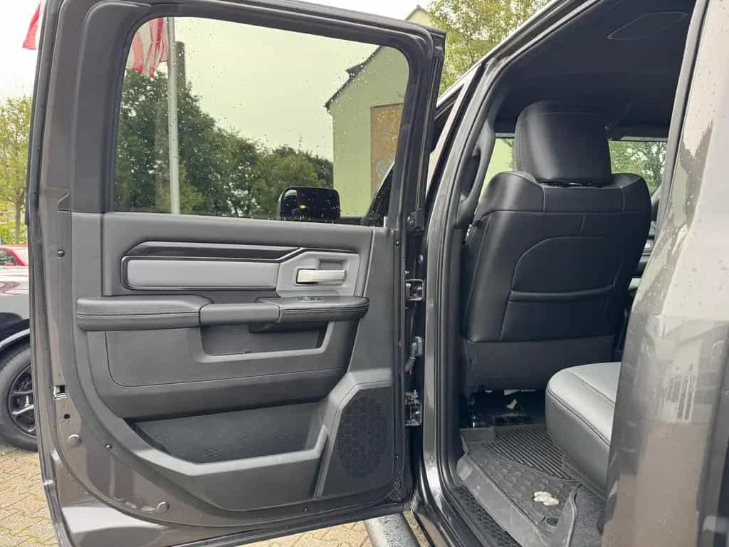 Dodge RAM 2500 Power Wagon 6.4 V8 4x4 12" Navi + AHK + 10/2023-photo-18