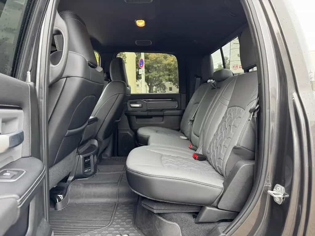 Dodge RAM 2500 Power Wagon 6.4 V8 4x4 12" Navi + AHK + 10/2023-photo-19
