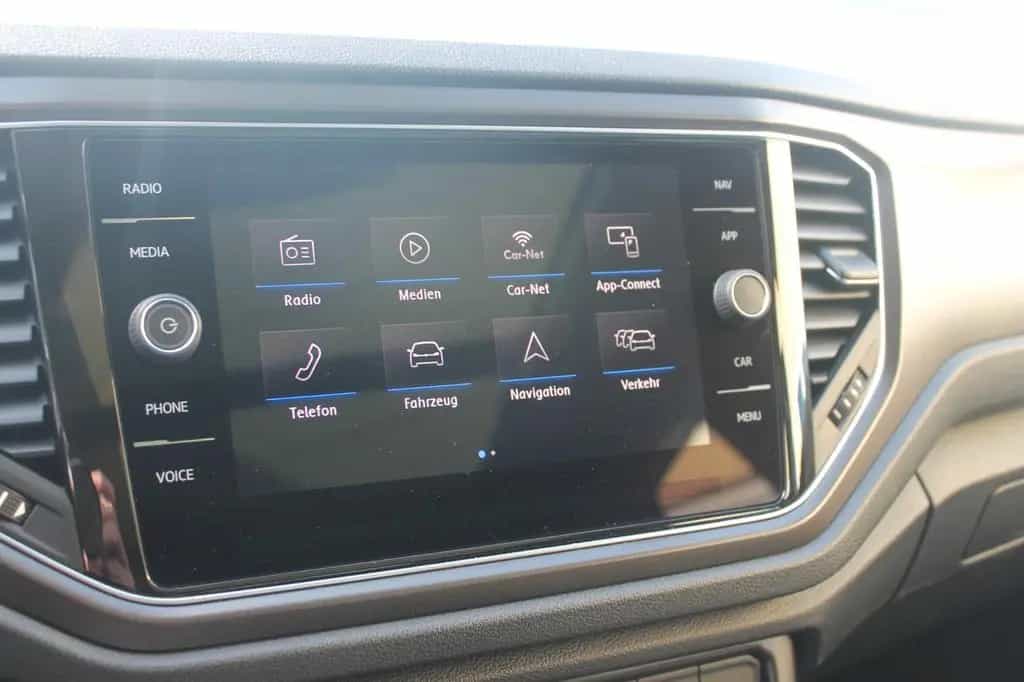 Volkswagen T-Roc 1.5 TSI ACT Style*LED*P-Dach*1.Hd*Navi*PDC 05/2018-photo-15