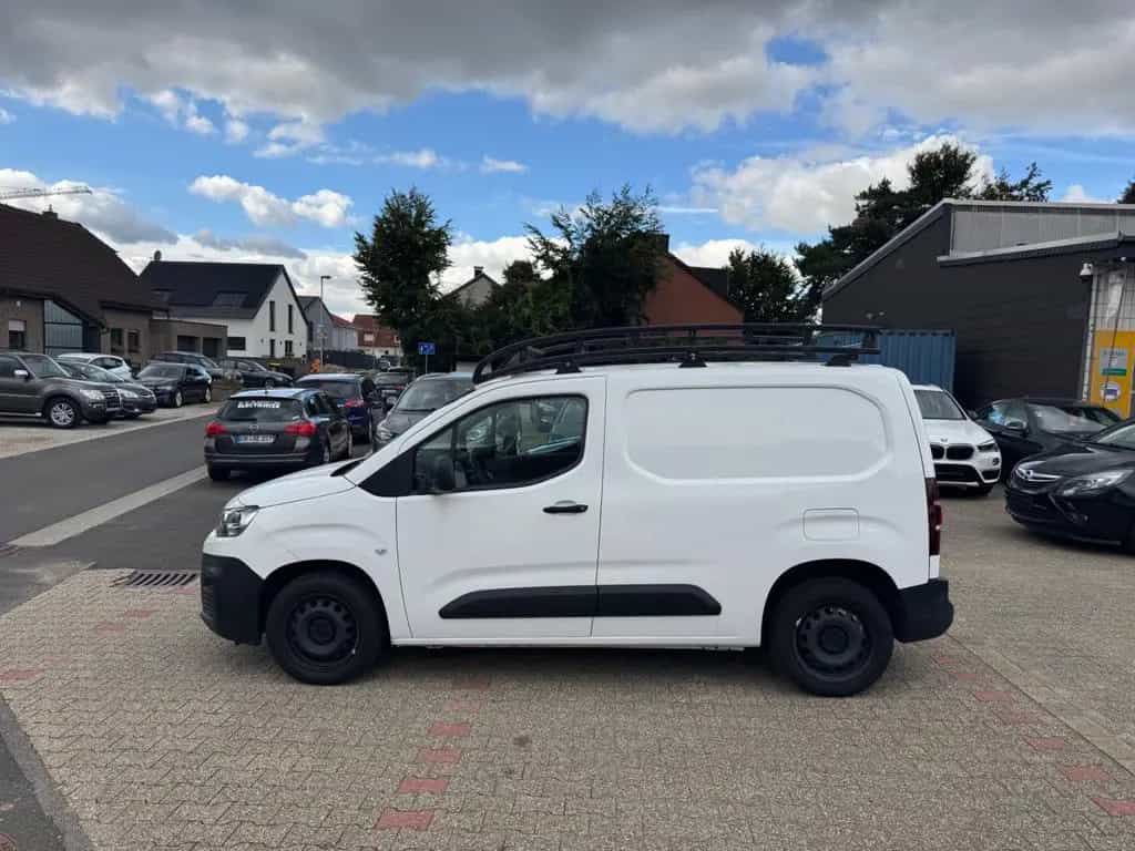 Citroën Berlingo Kasten AUTOMATIK 1.HD Klima PDC 11/2020-photo-1