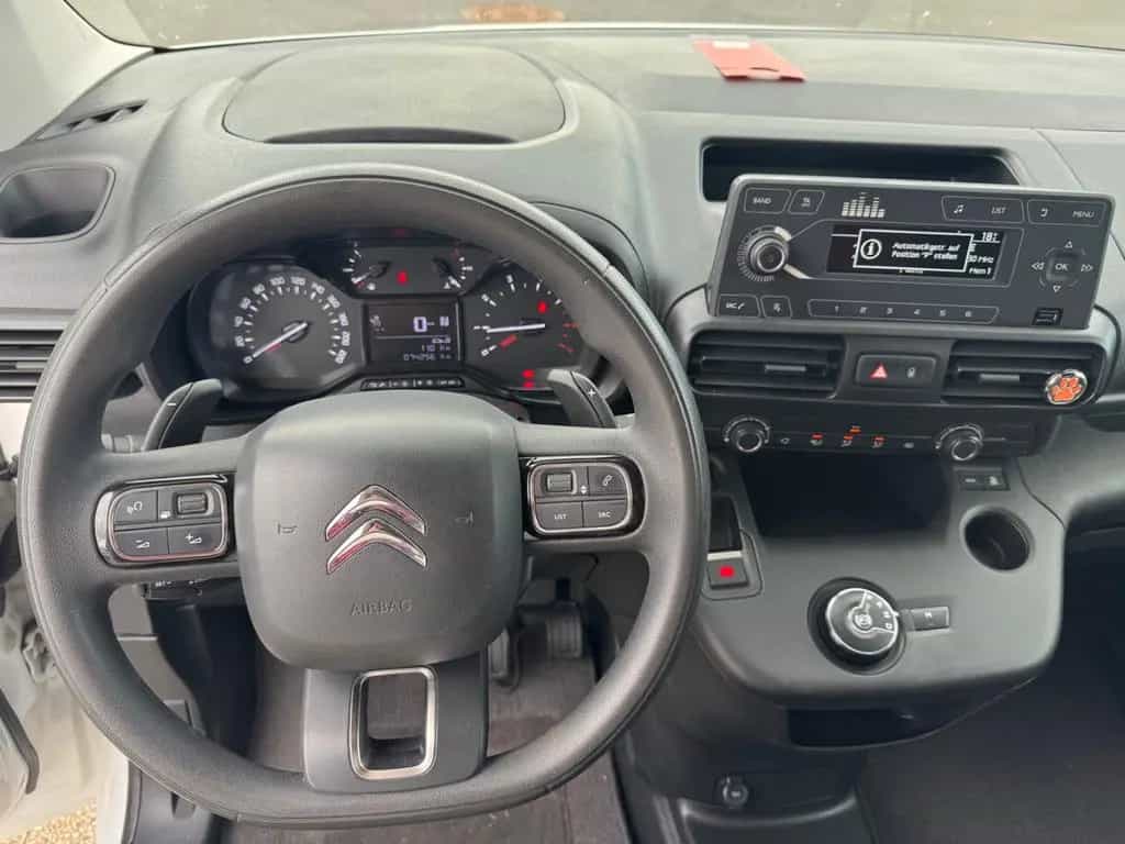 Citroën Berlingo Kasten AUTOMATIK 1.HD Klima PDC 11/2020-photo-10