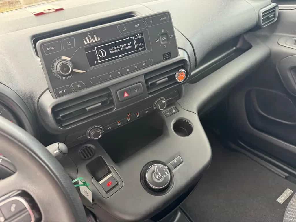 Citroën Berlingo Kasten AUTOMATIK 1.HD Klima PDC 11/2020-photo-11