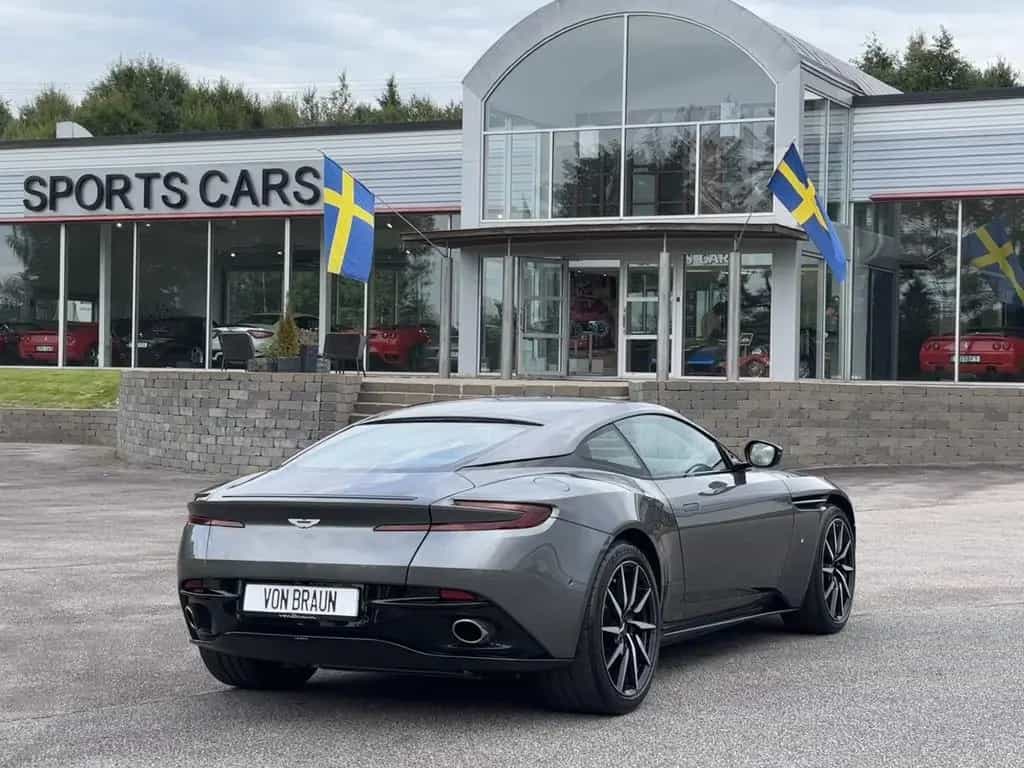Aston Martin CEO Launch Edition 02/2017-photo-1